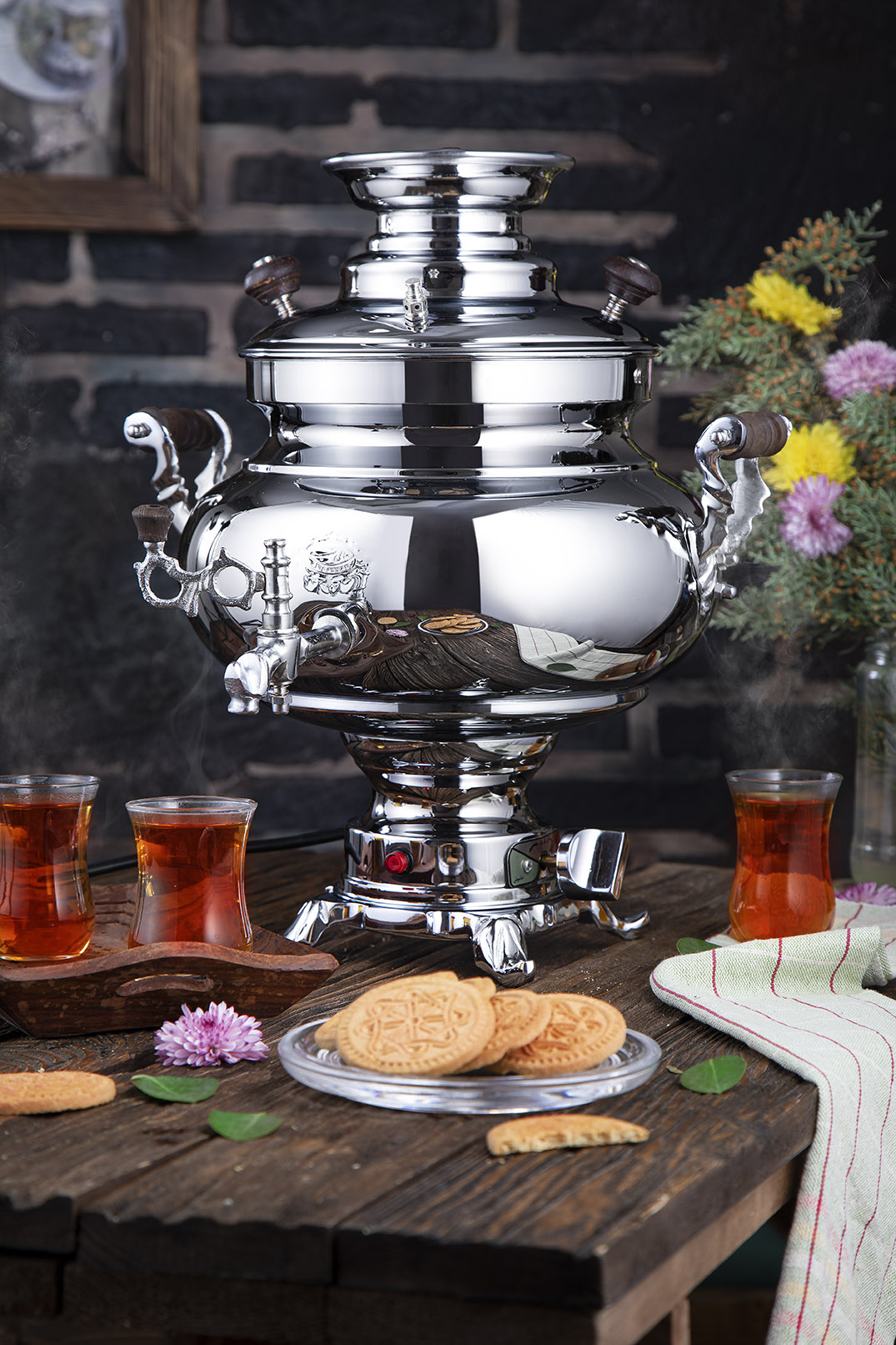 Sarina 5.5 Liters Electric Samovar