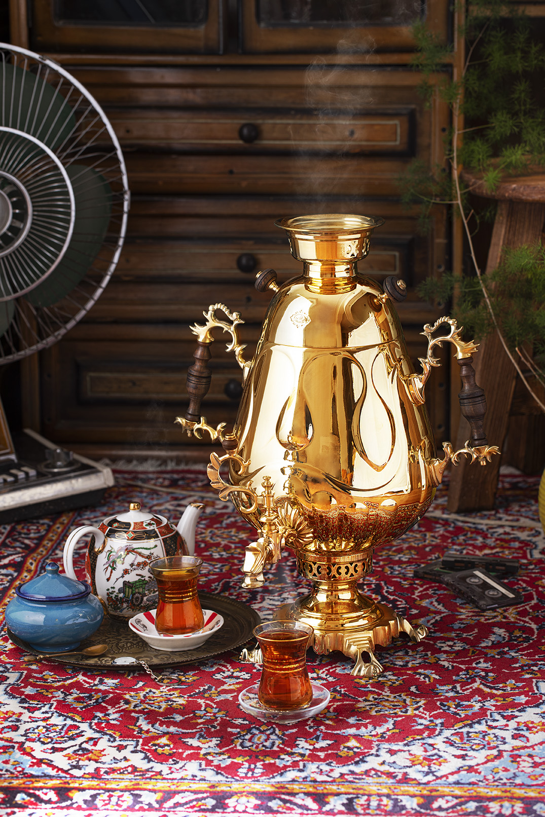 سماور تزیینی زمرد طرح یاس - 6.5 لیتری